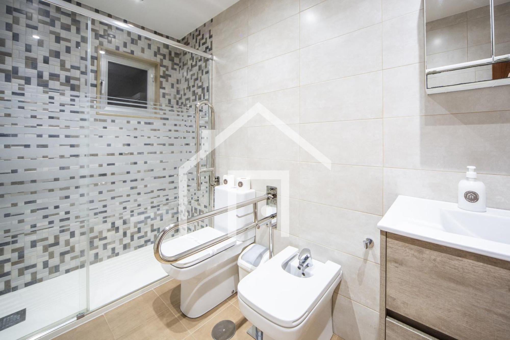 Ferienwohnung Atico Quintana II - Con Terraza, En El Centro Con Wifi Y Garaje Oviédo Exterior foto