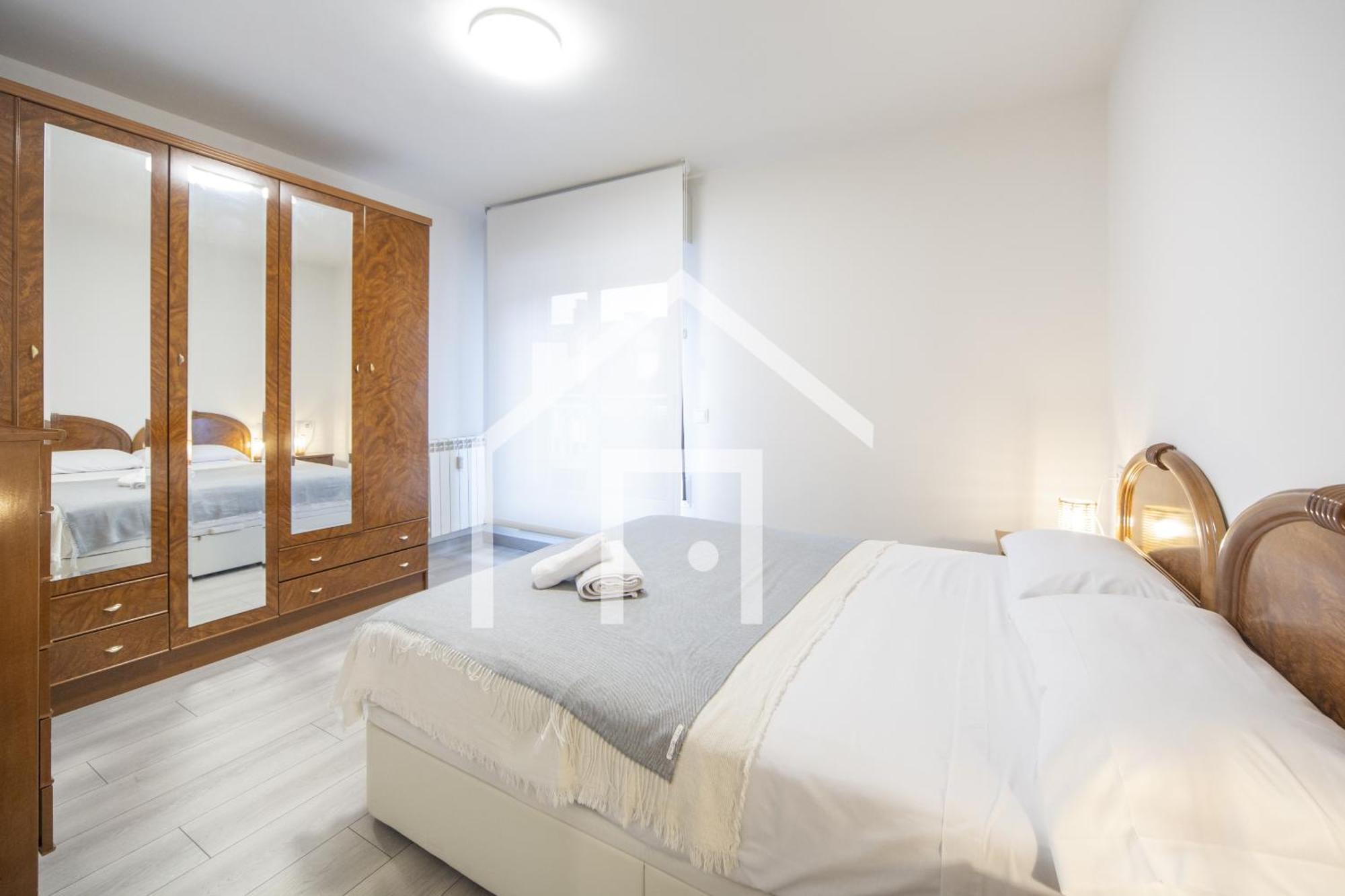 Ferienwohnung Atico Quintana II - Con Terraza, En El Centro Con Wifi Y Garaje Oviédo Exterior foto